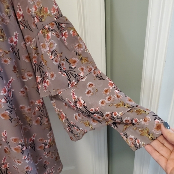 Lulu’s Day Date Mauve Floral Print Tiered Flounce Sleeve Mini Dress SIZE MEDIUM - Picture 3 of 13